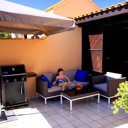 Feriehus Modernes Ferienhaus Mit Grosser Gartenterrasse Sowie Meerblick