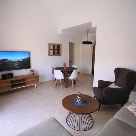 Feriehus Modernes Ferienhaus Mit Grosser Gartenterrasse Sowie Meerblick *