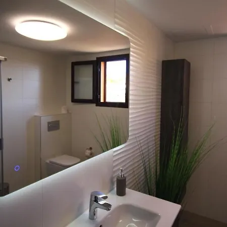 Modernes Ferienhaus Mit Grosser Gartenterrasse Sowie Meerblick * Costa Calma